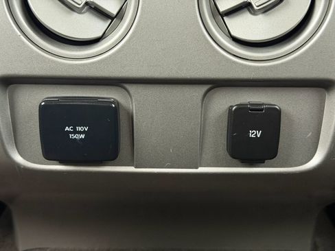 Used 2013 Ford F150 Lariat w/ Mid Equipment Group image 35