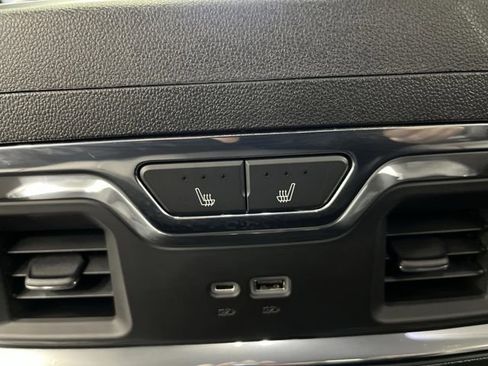 Used 2023 GMC Sierra 1500 Denali w/ Denali Reserve Package image 37