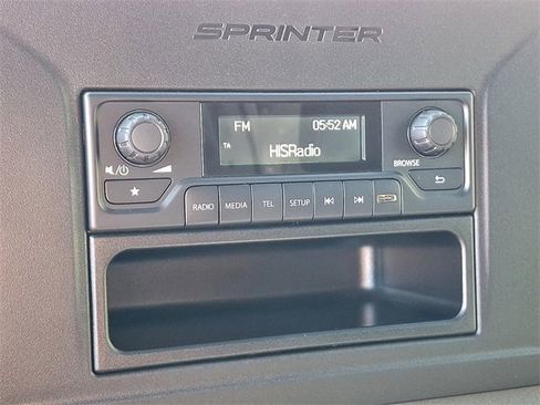 Used 2025 Mercedes-Benz Sprinter 2500 image 16