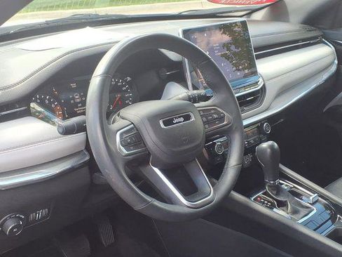 Certified 2023 Jeep Compass Limited AWD/4WD image 7