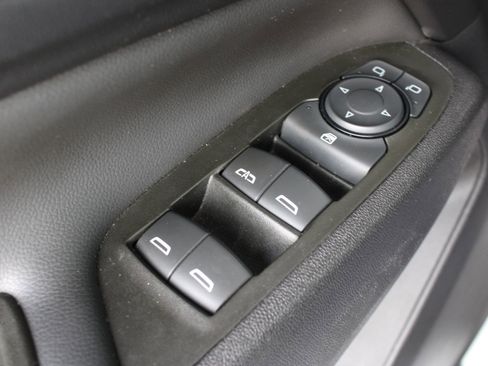 Used 2024 Chevrolet Equinox LT w/ LPO, Floor Liner Package image 23