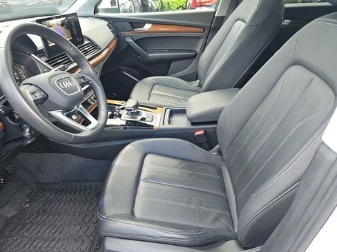 Used 2022 Audi Q5 2.0T Premium image 9