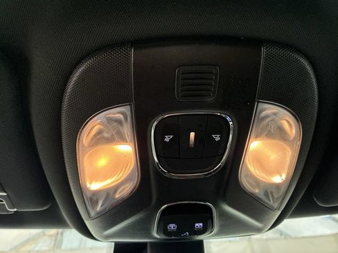 Used 2023 Jeep Compass Limited w/ Sun and Sound Group AWD/4WD image 29