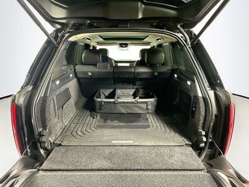 Certified 2023 Land Rover Range Rover Autobiography image 31