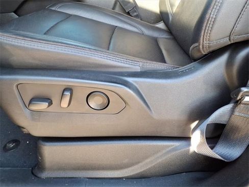 Certified 2023 Chevrolet Suburban High Country w/ Advanced Technology Package image 17