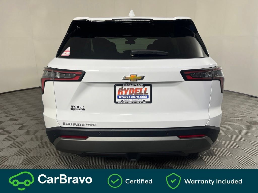 Used 2026 Chevrolet Equinox LT AWD/4WD image 7