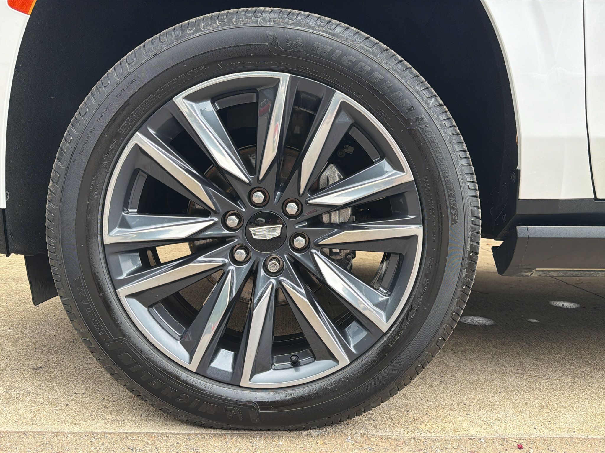 Used 2022 Cadillac Escalade Sport Platinum w/ Heavy-Duty Trailer Package AWD/4WD image 27