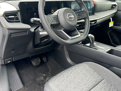 New 2026 Nissan Kicks SV w/ Cold Weather Package AWD/4WD image 12