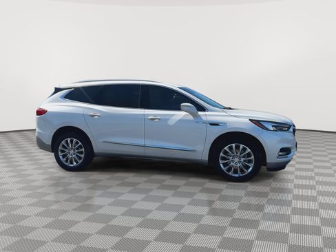 Certified 2021 Buick Enclave Premium w/ Surround and Sites Package AWD/4WD image 9
