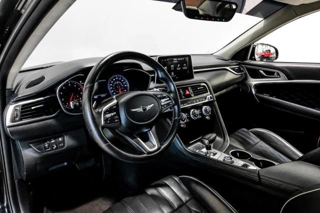 Used 2021 Genesis G70 2.0T w/ Prestige Package RWD image 4