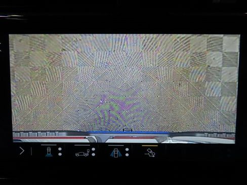 Used 2022 GMC Sierra 1500 AT4 w/ Technology Package image 24