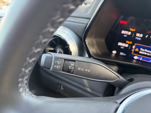 Used 2024 Chevrolet Colorado LT w/ LT Convenience Package III image 34