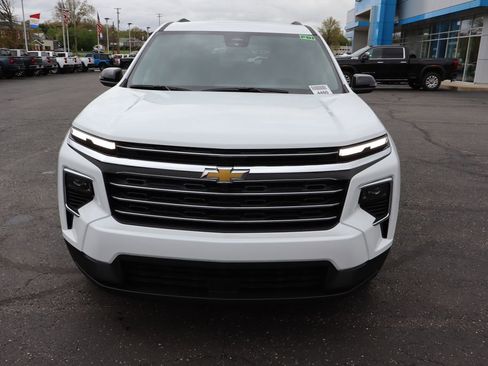 New 2026 Chevrolet Traverse LT FWD image 30