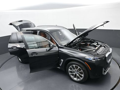 New 2026 BMW X5 xDrive50e AWD/4WD image 38