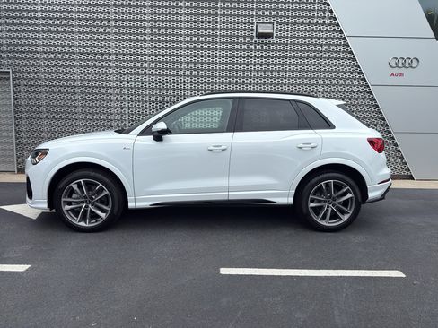 Certified 2025 Audi Q3 2.0T Premium w/ Black Optic Sport Package AWD/4WD image 3