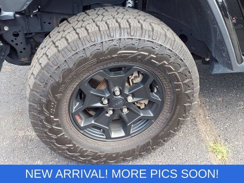 Used 2020 Jeep Gladiator Rubicon AWD/4WD image 8