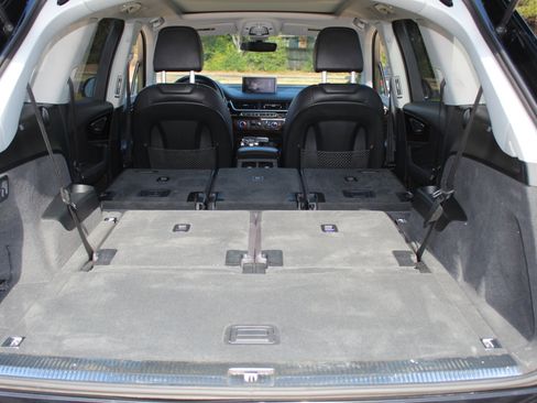 Used 2017 Audi Q7 3.0T Premium Plus image 19