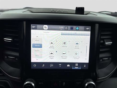 Used 2022 RAM 3500 Tradesman image 29