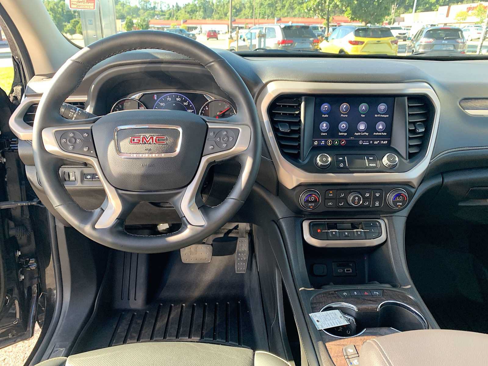 Certified 2023 GMC Acadia Denali w/ Denali Ultimate Package AWD/4WD image 20