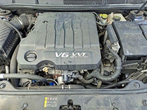 Used 2013 Buick LaCrosse Leather w/ Entertainment Package image 28