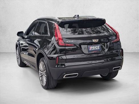 Used 2024 Cadillac XT4 Premium Luxury image 8