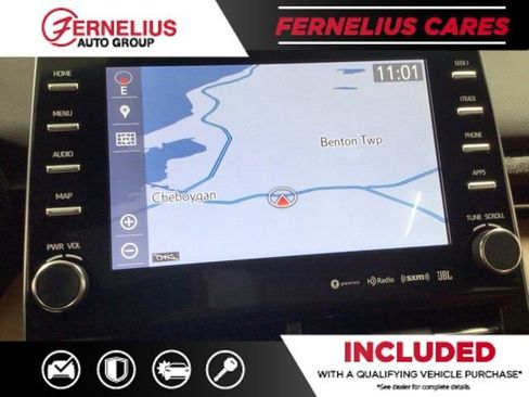 Used 2019 Toyota Avalon Limited image 32