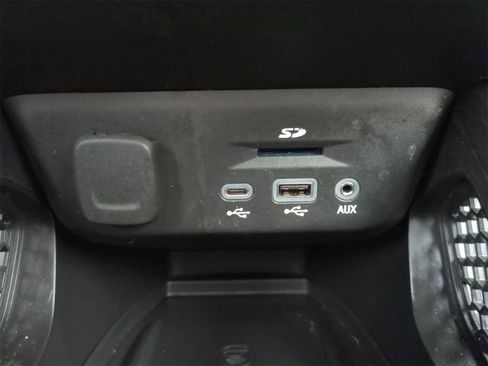 Used 2021 Chevrolet TrailBlazer ACTIV w/ Sun and Liftgate Package image 31