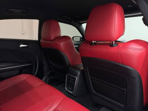 Used 2021 Dodge Charger Scat Pack w/ Driver Convenience Group RWD image 13