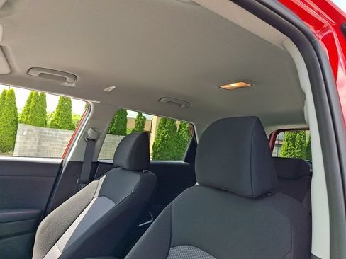 Used 2025 Kia Soul LX FWD image 13