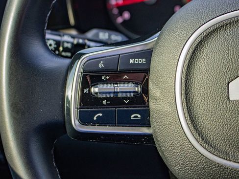 Used 2022 Kia Sorento SX image 26