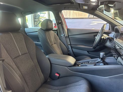 Used 2023 Honda Accord Sport image 27
