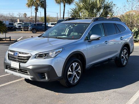 Used 2022 Subaru Outback Limited w/ Popular Package #2 image 4