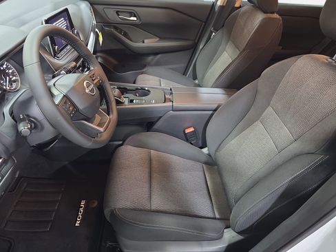New 2026 Nissan Rogue SV w/ Cold Weather Package image 15