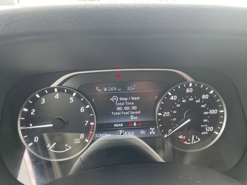 Used 2024 Nissan Frontier SV w/ SV Convenience Package image 23