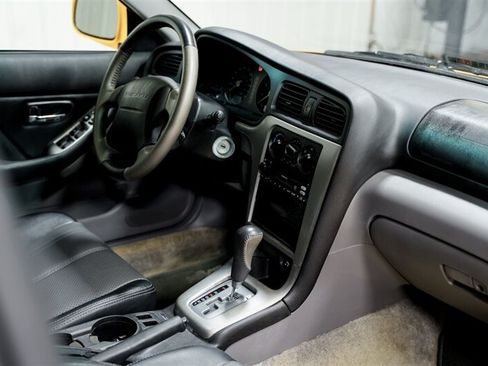 Used 2003 Subaru Baja AWD/4WD image 27