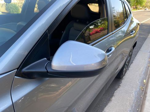 Used 2025 Chevrolet Trax LT w/ Driver Confidence Package image 19