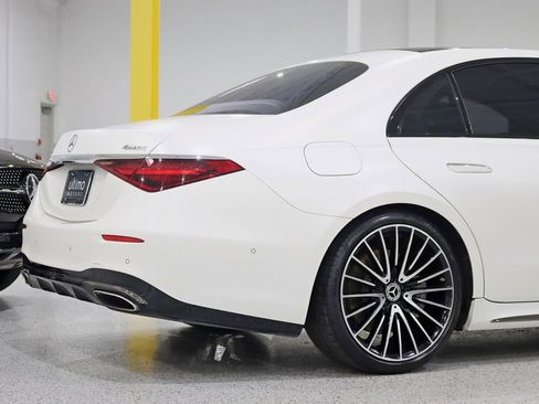 Used 2023 Mercedes-Benz S 500 4MATIC w/ AMG Line image 10