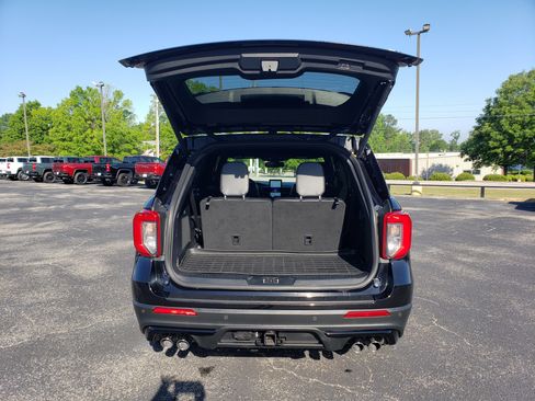 Used 2021 Ford Explorer ST w/ Equipment Group 401A AWD/4WD image 10