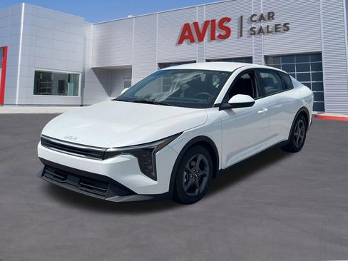 Used 2025 Kia K4 FWD image 1
