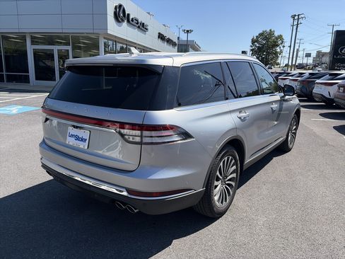 Used 2020 Lincoln Aviator Reserve w/ Equipment Group 201A AWD/4WD image 5