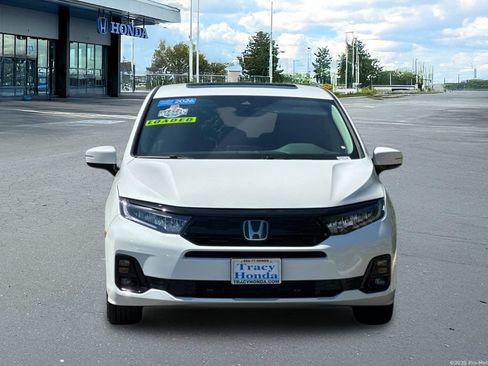 Certified 2026 Honda Odyssey Elite image 16