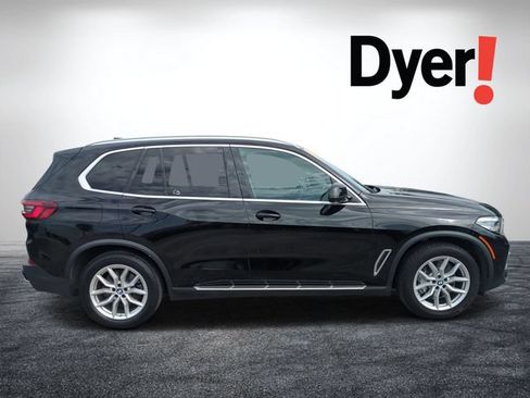 Used 2023 BMW X5 xDrive40i AWD/4WD image 2