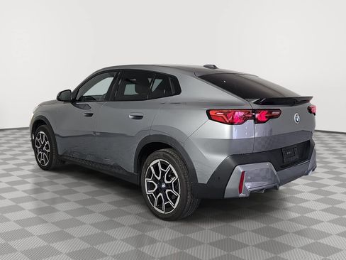 Used 2026 BMW X2 xDrive28i AWD/4WD image 6