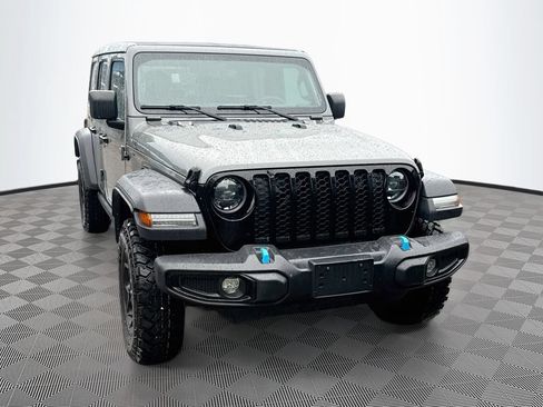 Used 2023 Jeep Wrangler Unlimited w/ Sun & Screen Package AWD/4WD image 2