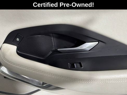 Certified 2021 Jaguar E-PACE SE image 33