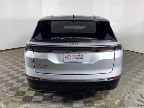 Used 2025 Jeep Wagoneer S Limited image 12