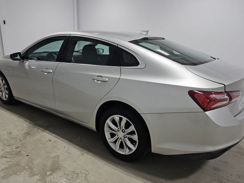 Used 2019 Chevrolet Malibu LT FWD image 3