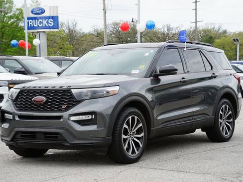 Certified 2020 Ford Explorer ST AWD/4WD image 3