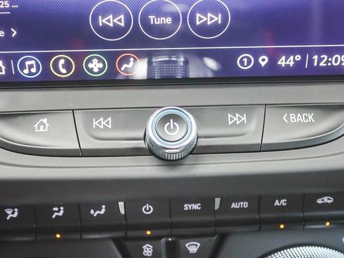 Used 2022 Chevrolet Camaro SS image 34