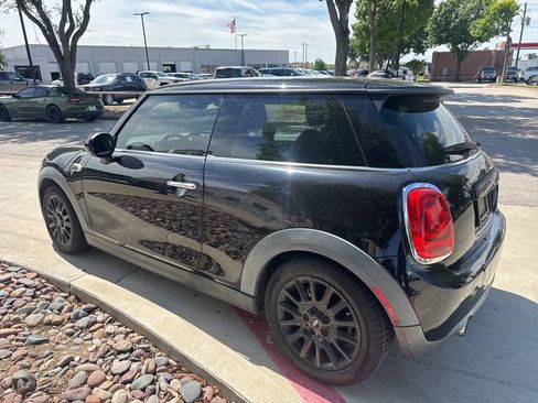 Used 2016 MINI Cooper 2-Door Hardtop FWD image 4